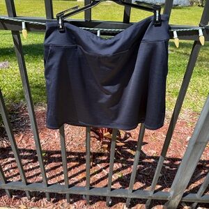 NWT! Tommy Bahama Navy Active Mini Skort with Pockets